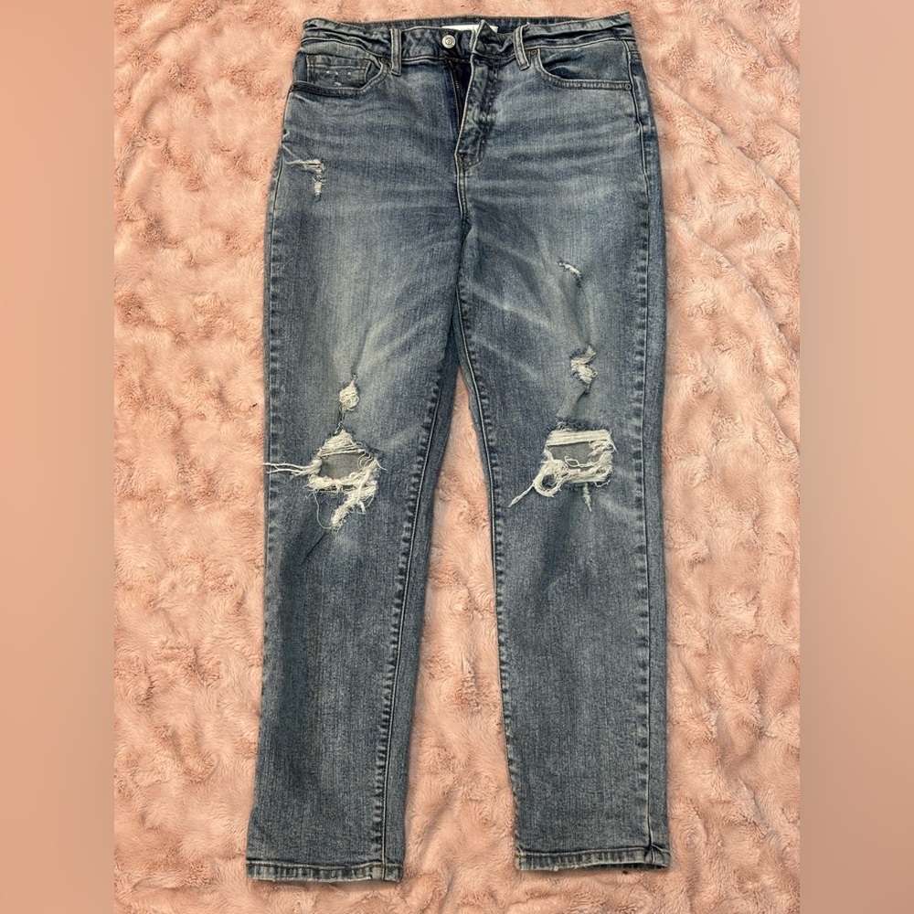 Eunina Distressed Black Straight Leg Jeans